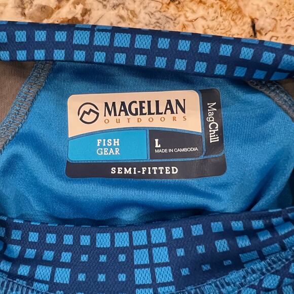 Magellan Outdoors Mag Chill Blue Camo Fish Gear Semi Fitted Shirt - SIZE LARGE - Picture 4 of 9